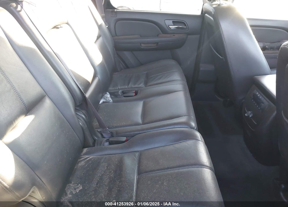 2013 CHEVROLET TAHOE VIN: 1GNSKBE03DR338802