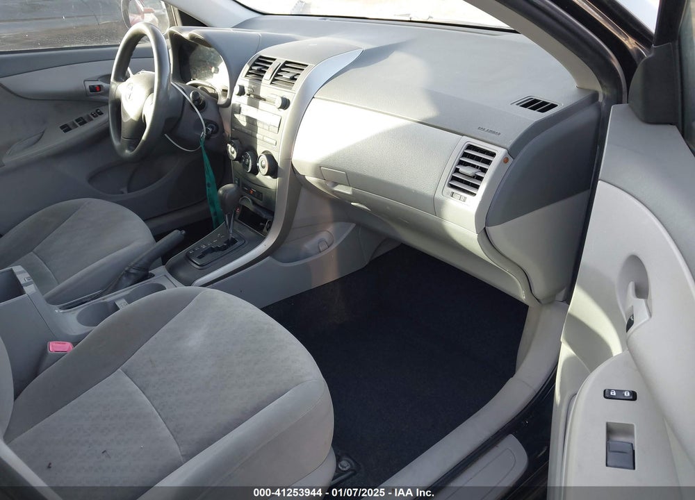 2009 TOYOTA COROLLA LE VIN: JTDBL40E99J025800