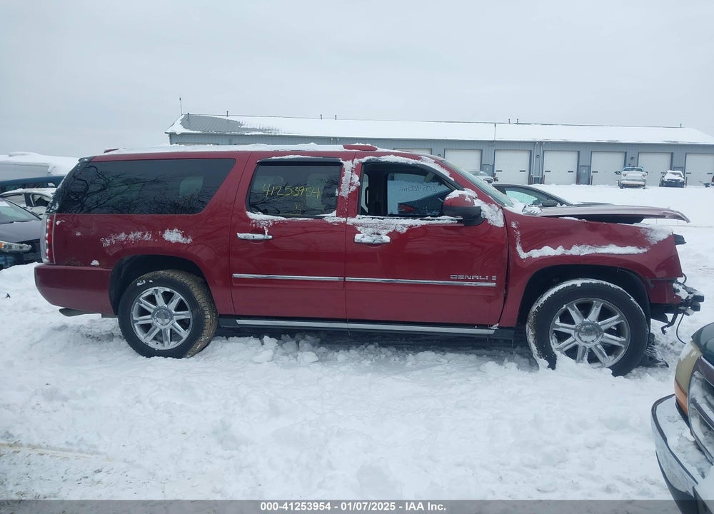 2009 GMC YUKON XL 1500 DENALI VIN: 1GKFK06209J104187