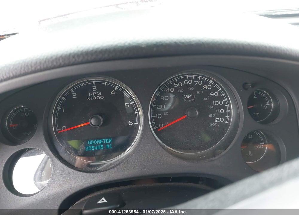 2009 GMC YUKON XL 1500 DENALI VIN: 1GKFK06209J104187