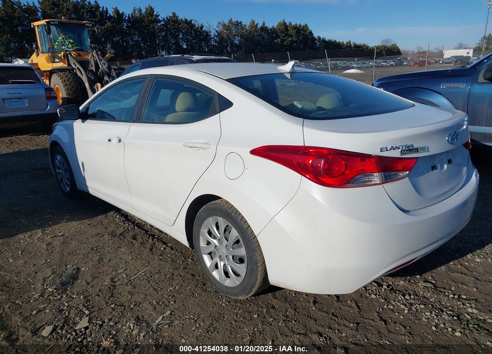 2011 HYUNDAI ELANTRA GLS VIN: 5NPDH4AE7BH041940