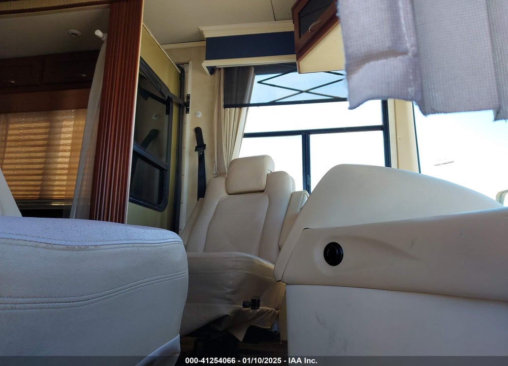 2006 FREIGHTLINER CHASSIS X LINE MOTOR HOME VIN: 4UZAB2DC46CW21551