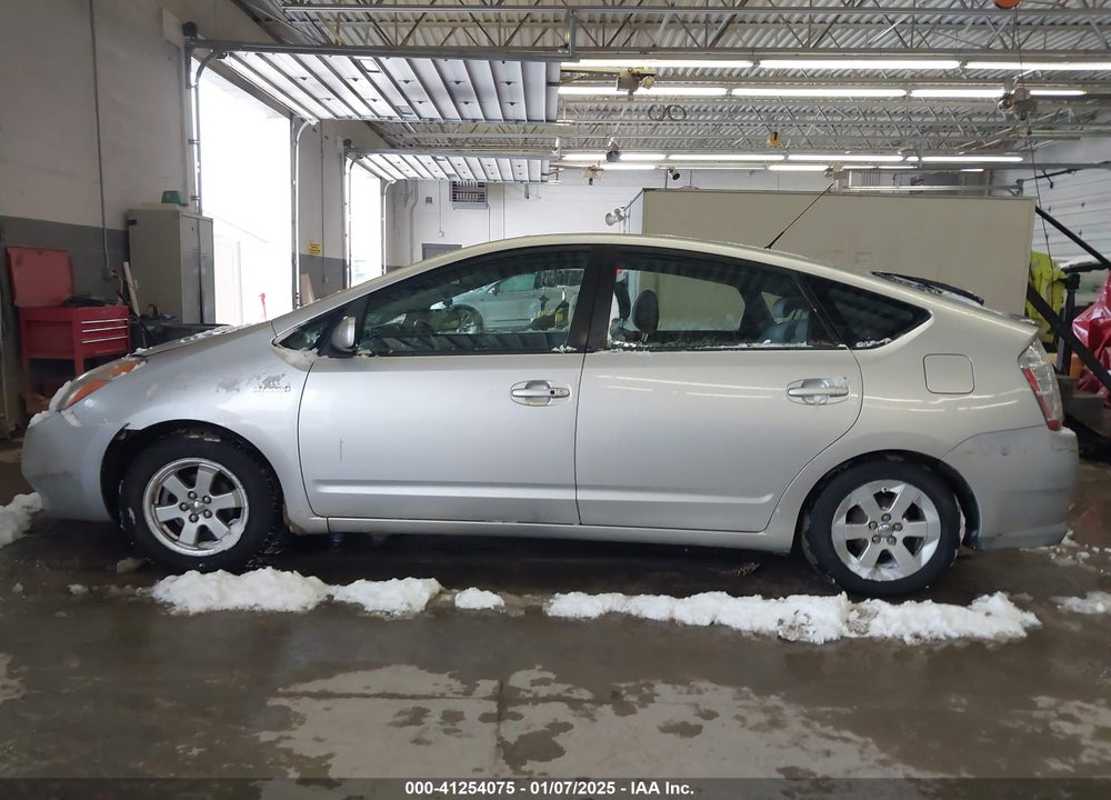 2007 TOYOTA PRIUS VIN: JTDKB20UX73276390