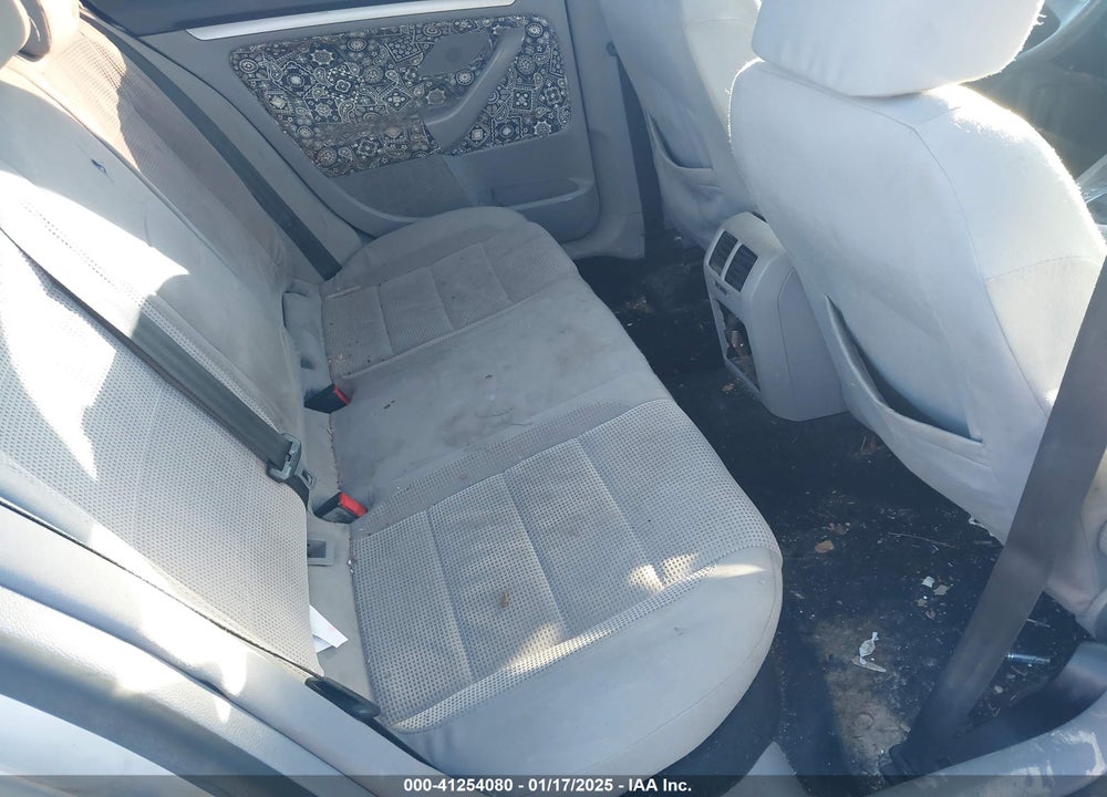 2009 VOLKSWAGEN JETTA S VIN: 3VWJM71K59M052636