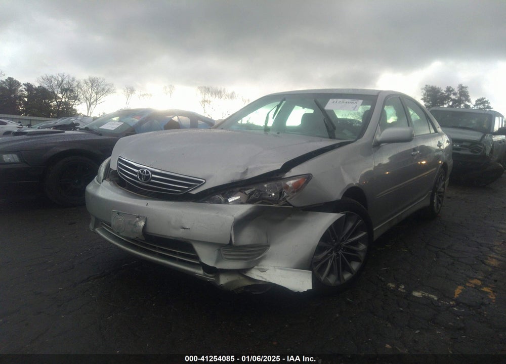 2005 TOYOTA CAMRY LE VIN: 4T1BE32K05U435073