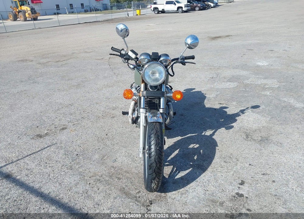 1981 HONDA CX500 C VIN: JH2PC010XBM207213
