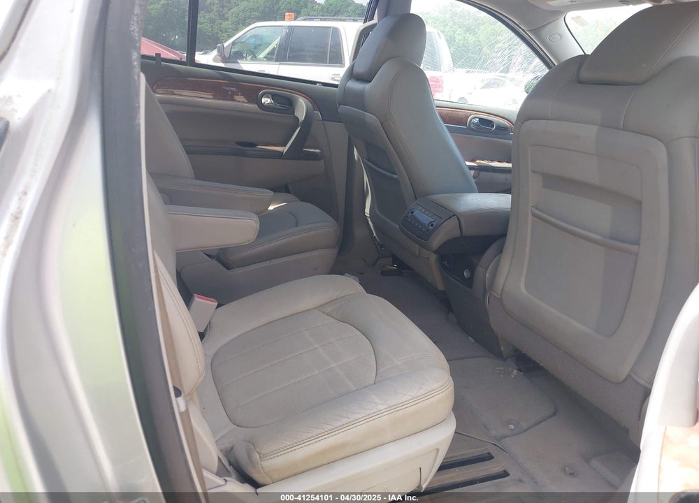 2012 BUICK ENCLAVE VIN: 5GAKRDED5CJ221143