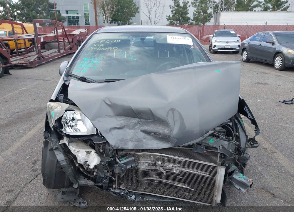 2013 HONDA FIT VIN: JHMGE8H35DC071145