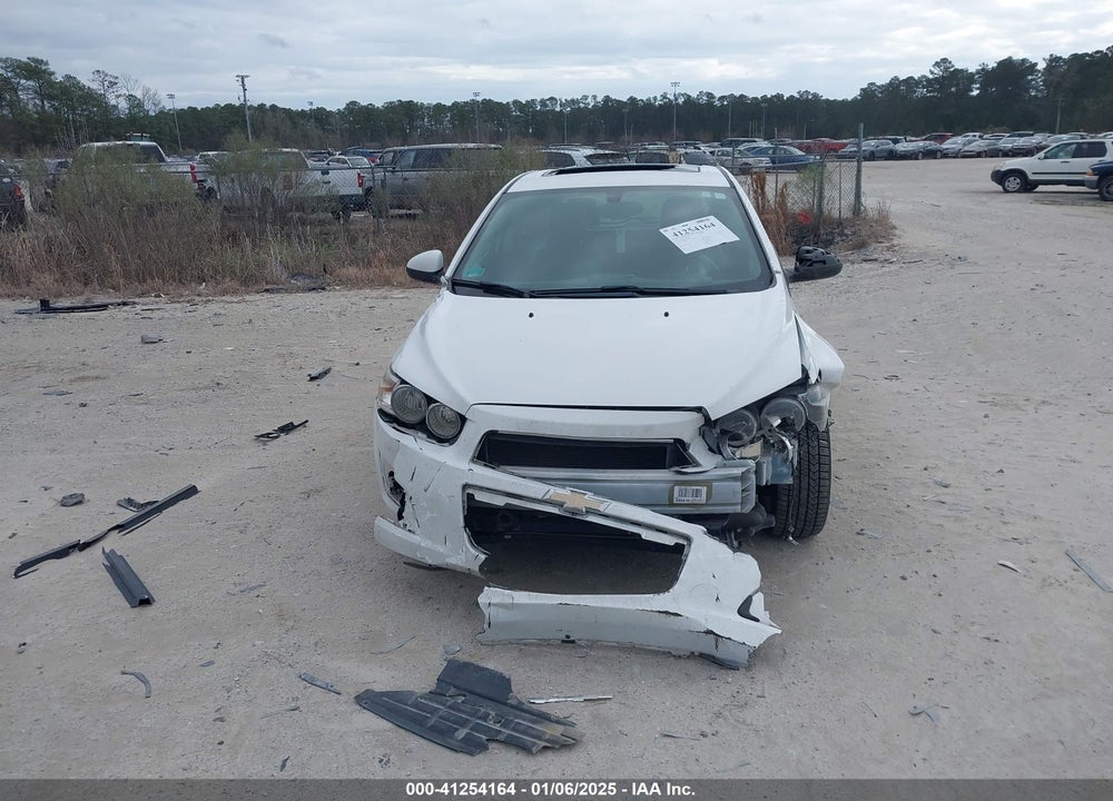 2015 CHEVROLET SONIC VIN: 1G1JE6SB3F4216796