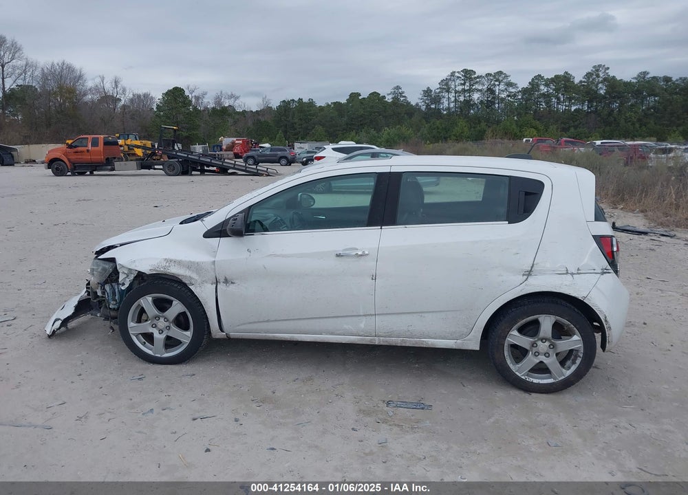 2015 CHEVROLET SONIC VIN: 1G1JE6SB3F4216796