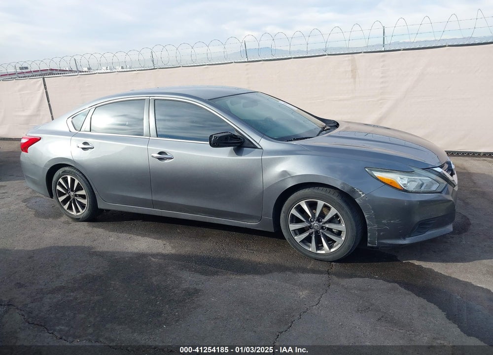 2017 NISSAN ALTIMA 2.5 SV VIN: 1N4AL3AP4HC170581