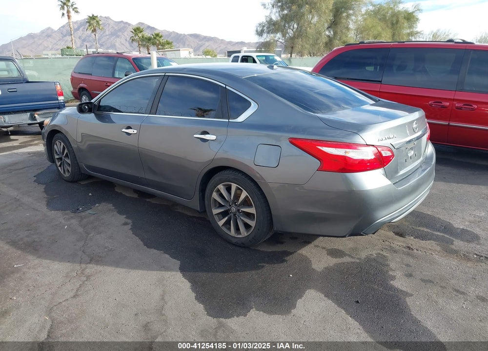 2017 NISSAN ALTIMA 2.5 SV VIN: 1N4AL3AP4HC170581
