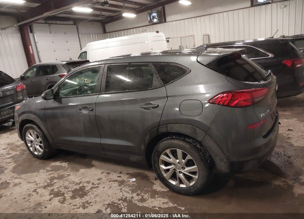 2019 HYUNDAI TUCSON SE VIN: KM8J2CA45KU914995