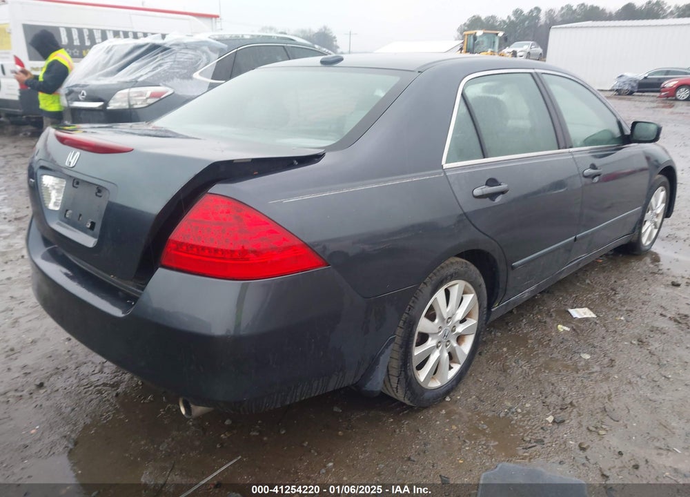 2007 HONDA ACCORD 3.0 EX VIN: 1HGCM66527A011403