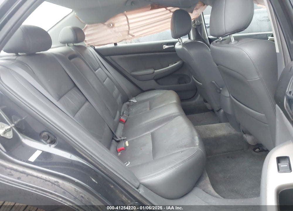 2007 HONDA ACCORD 3.0 EX VIN: 1HGCM66527A011403