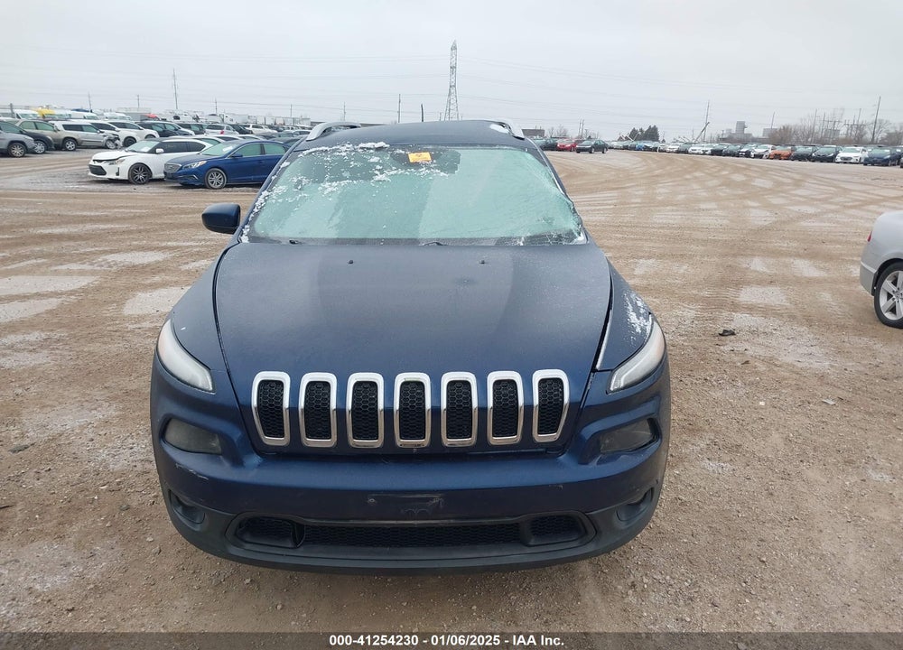 2018 JEEP CHEROKEE VIN: 1C4PJLCB2JD573518