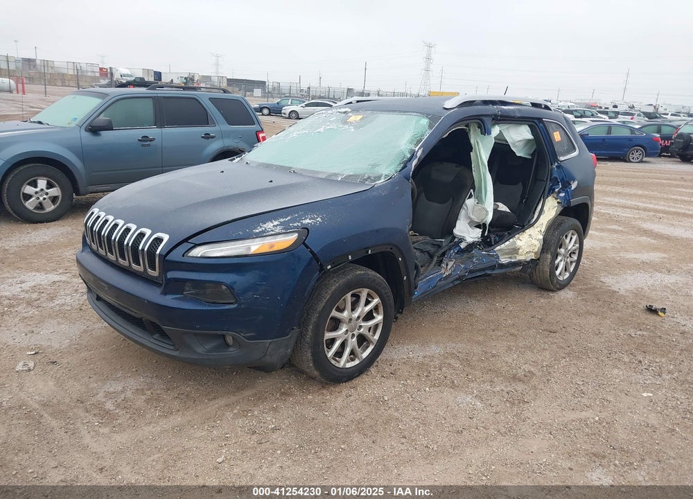 2018 JEEP CHEROKEE VIN: 1C4PJLCB2JD573518