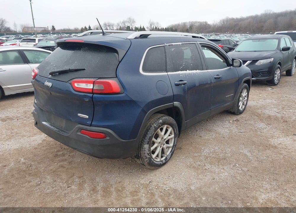 2018 JEEP CHEROKEE VIN: 1C4PJLCB2JD573518