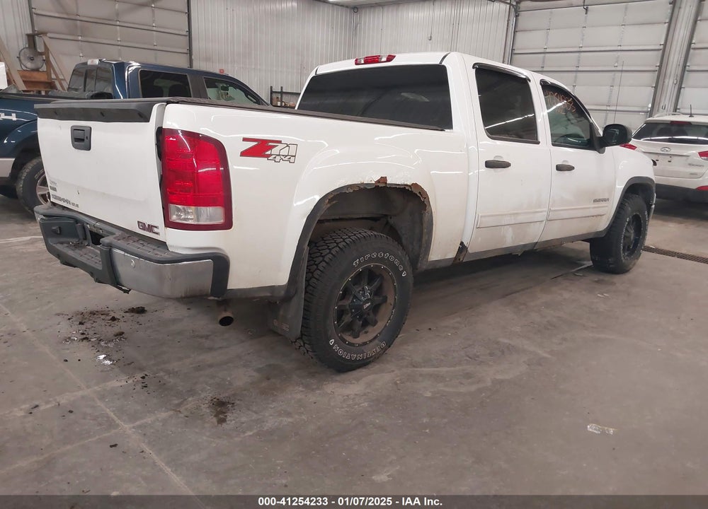 2010 GMC SIERRA 1500 VIN: 3GTRKVE39AG105389