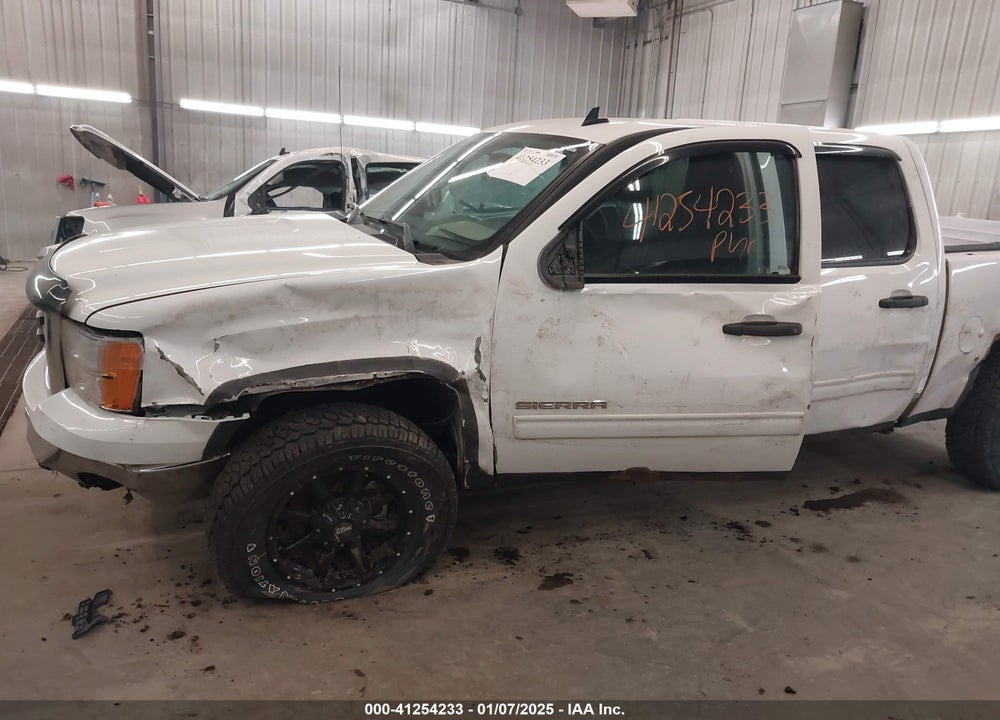 2010 GMC SIERRA 1500 VIN: 3GTRKVE39AG105389