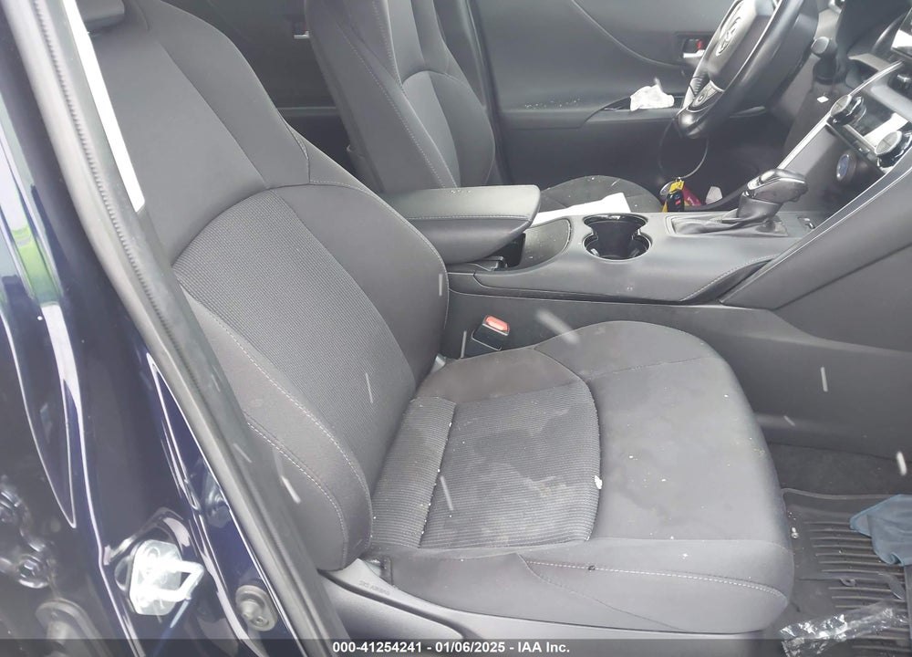 2021 TOYOTA VENZA LE VIN: JTEAAAAH9MJ040830