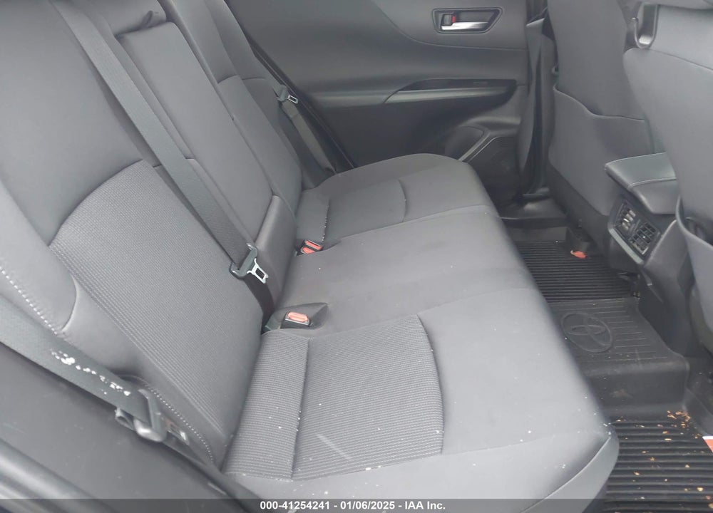 2021 TOYOTA VENZA LE VIN: JTEAAAAH9MJ040830