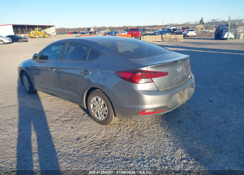 2019 HYUNDAI ELANTRA SE VIN: KMHD74LF8KU777540