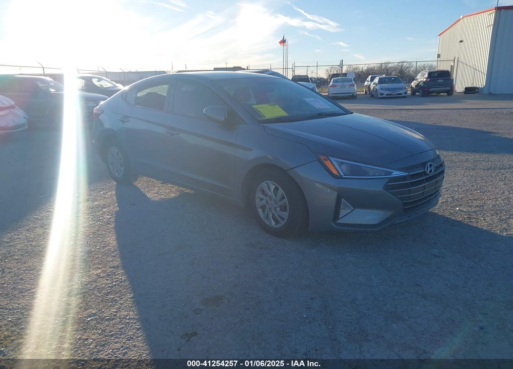 2019 HYUNDAI ELANTRA SE VIN: KMHD74LF8KU777540