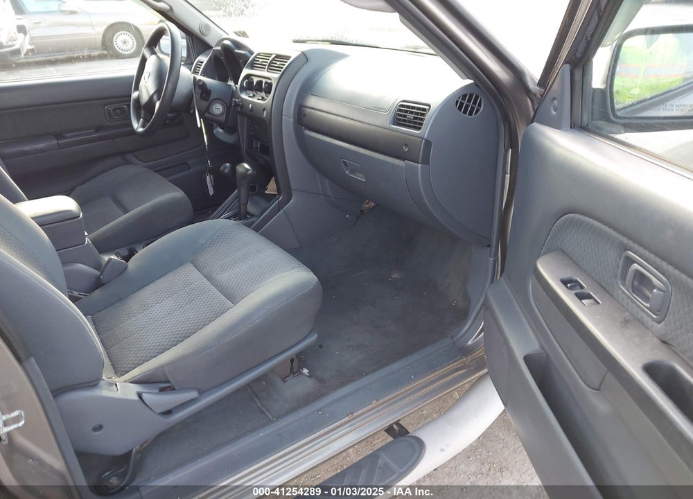 2004 NISSAN XTERRA XE VIN: 5N1ED28Y14C656188