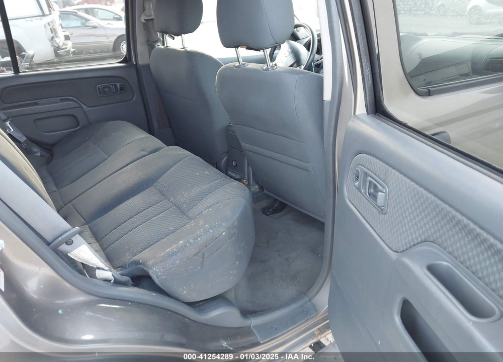 2004 NISSAN XTERRA XE VIN: 5N1ED28Y14C656188