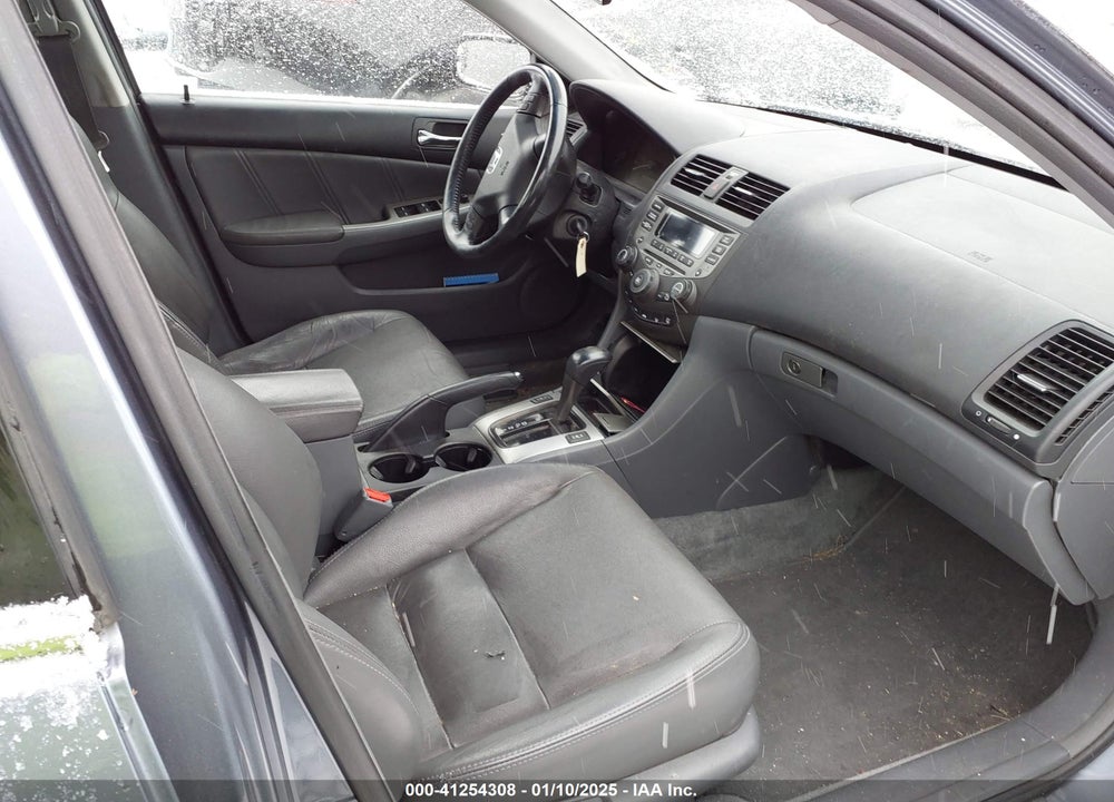 2007 HONDA ACCORD 2.4 EX VIN: 1HGCM568X7A150876