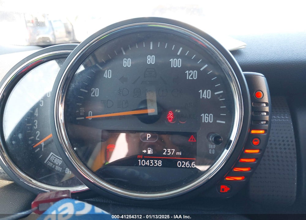 2015 MINI HARDTOP VIN: WMWXS5C55FT831429