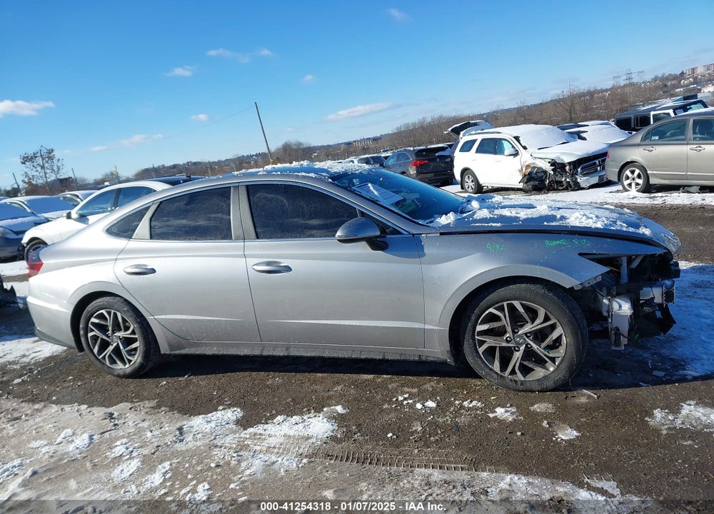 2020 HYUNDAI SONATA VIN: 5NPEF4JA8LH062191