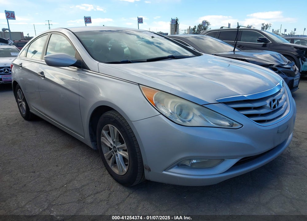2013 HYUNDAI SONATA GLS VIN: 5NPEB4AC6DH648869