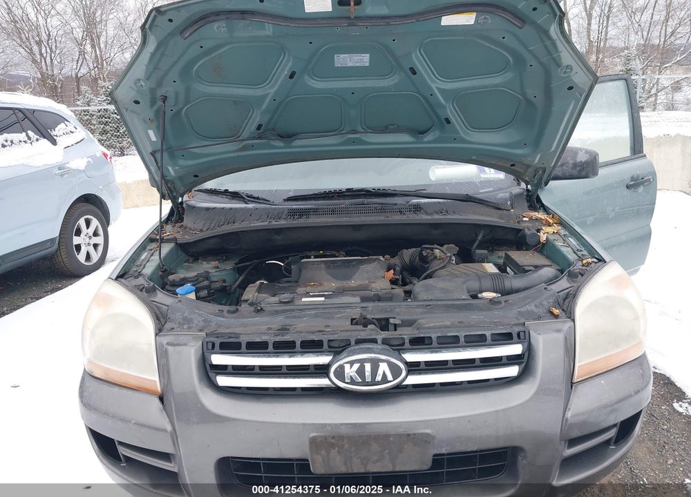 2008 KIA SPORTAGE LX VIN: KNDJF724887457542