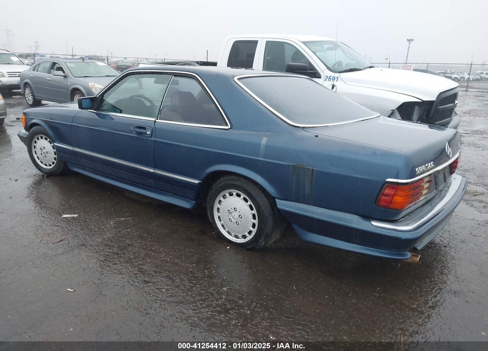 1985 MERCEDES-BENZ 500 SEC VIN: WDBCA44D6FA126492