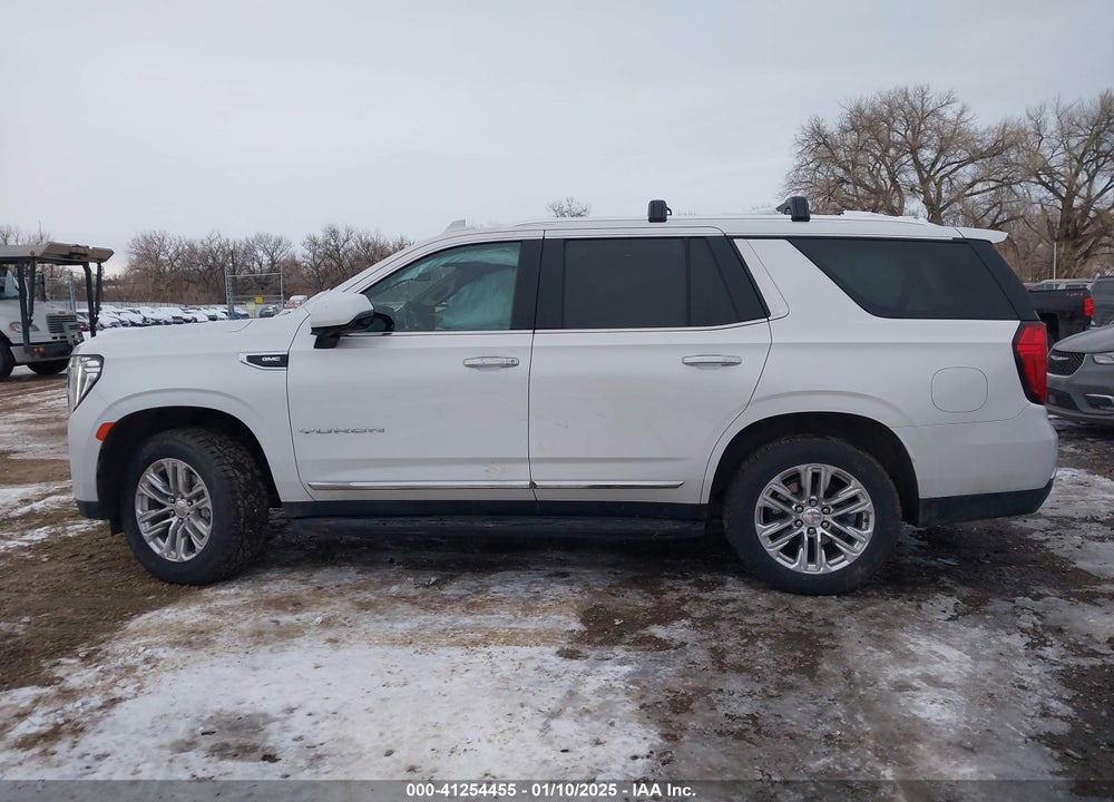 2022 GMC YUKON 4WD SLT VIN: 1GKS2BKD7NR137250