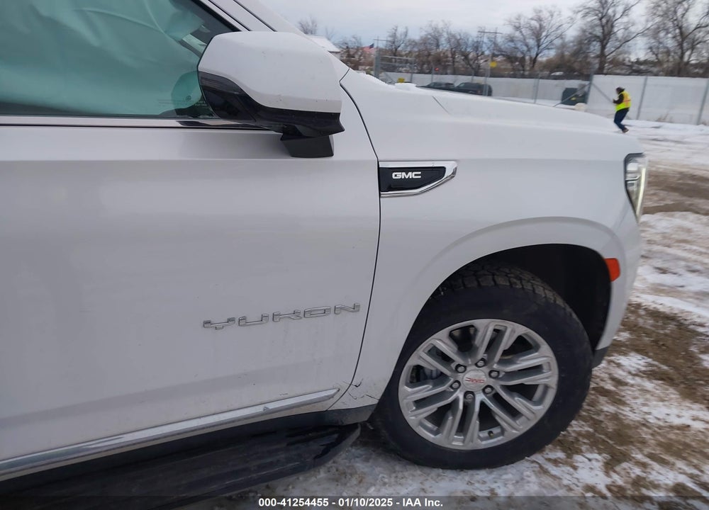 2022 GMC YUKON 4WD SLT VIN: 1GKS2BKD7NR137250