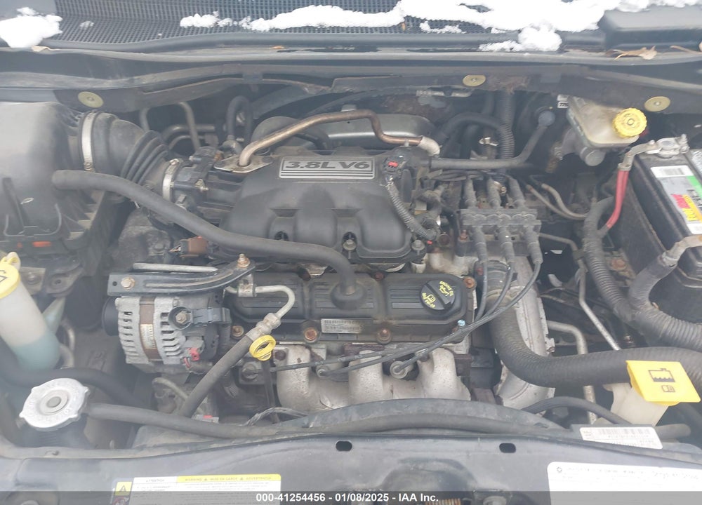 2010 CHRYSLER TOWN & COUNTRY VIN: 2A4RR5D18AR289014
