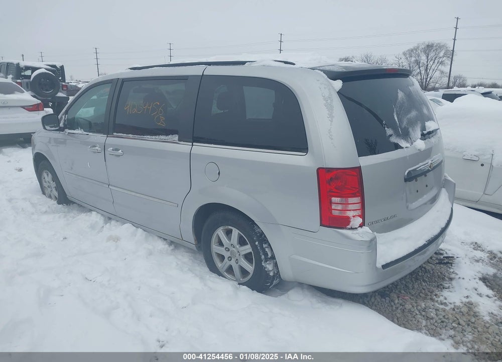 2010 CHRYSLER TOWN & COUNTRY VIN: 2A4RR5D18AR289014