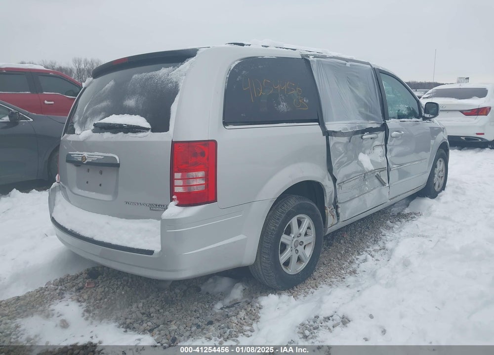 2010 CHRYSLER TOWN & COUNTRY VIN: 2A4RR5D18AR289014