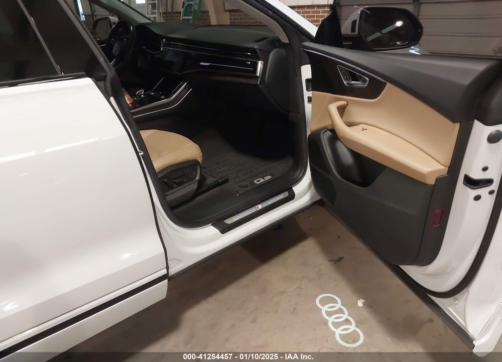 2021 AUDI Q8 PRESTIGE 55 TFSI QUATTRO TIPTRONIC VIN: WA1FVAF18MD026128