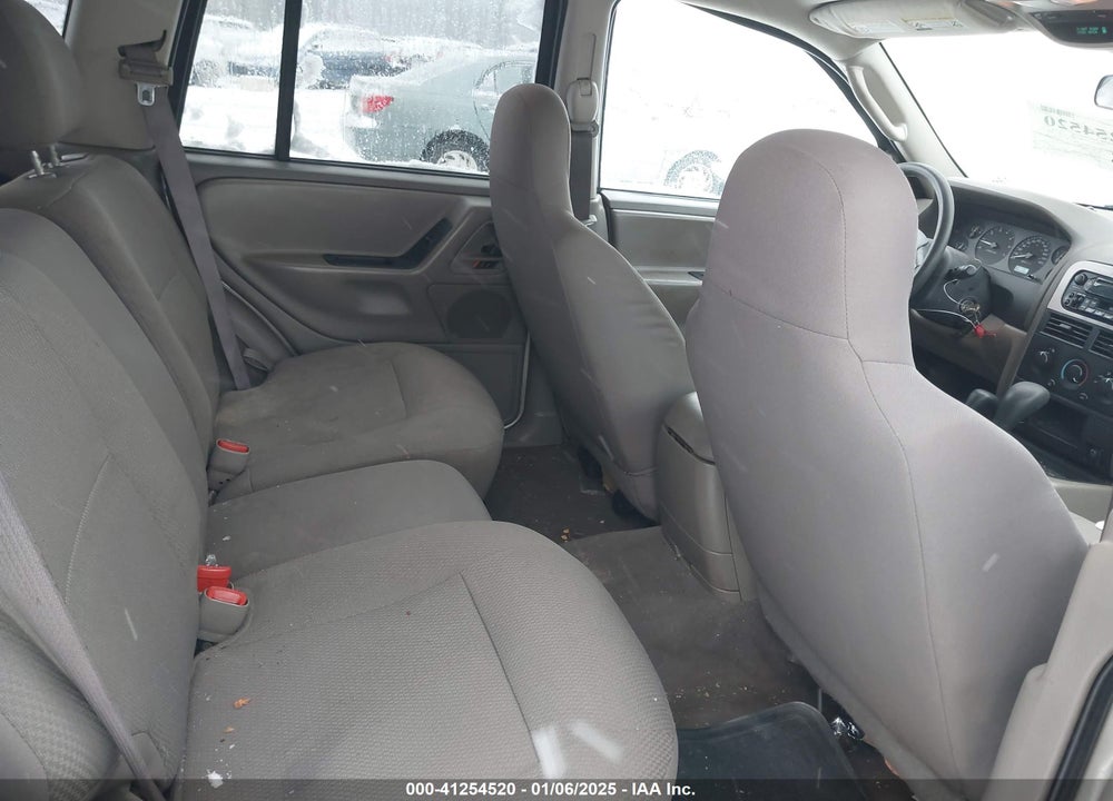2004 JEEP GRAND CHEROKEE LAREDO VIN: 1J4GW48S14C177116
