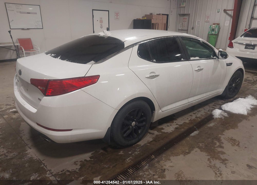 2013 KIA OPTIMA LX VIN: KNAGM4A71D5423889