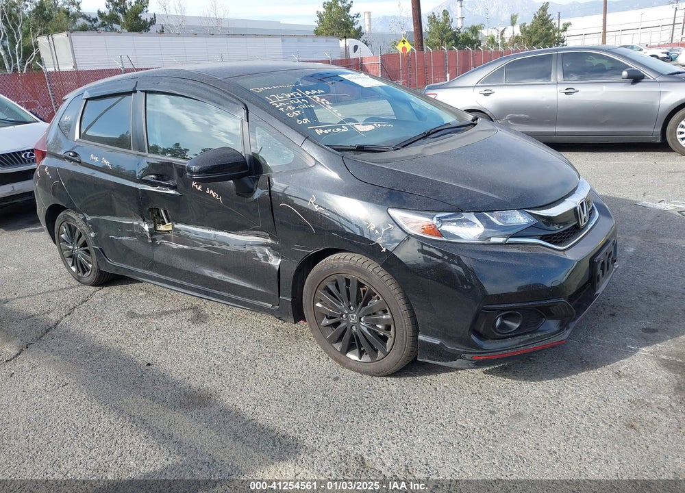 2018 HONDA FIT SPORT VIN: 3HGGK5G66JM704283