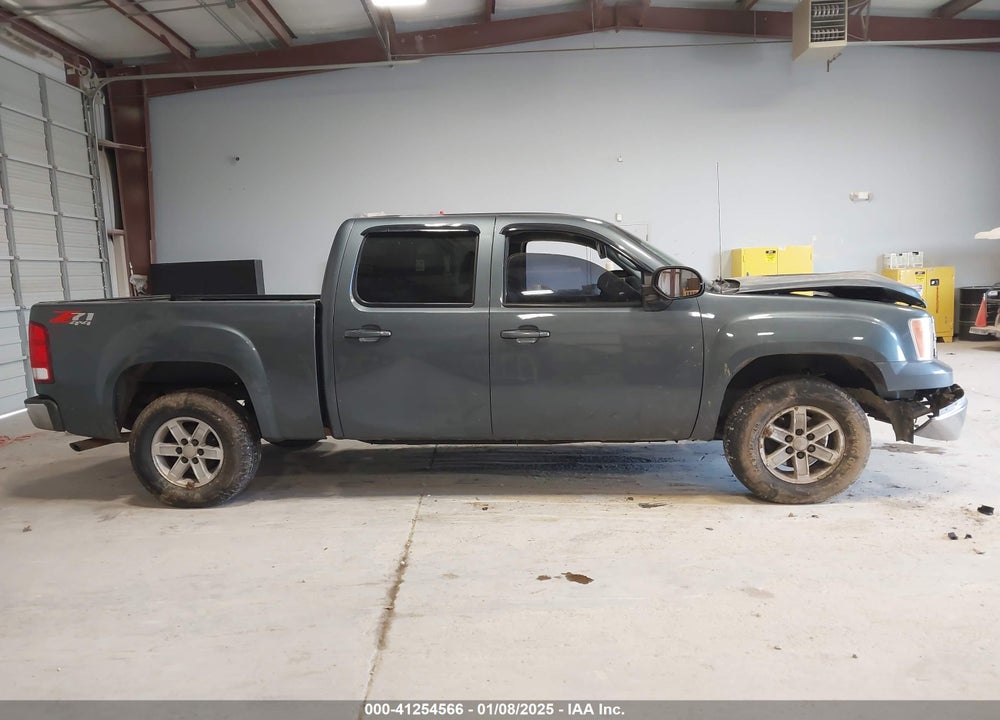 2007 GMC SIERRA 1500 VIN: 2GTEK13M571647187