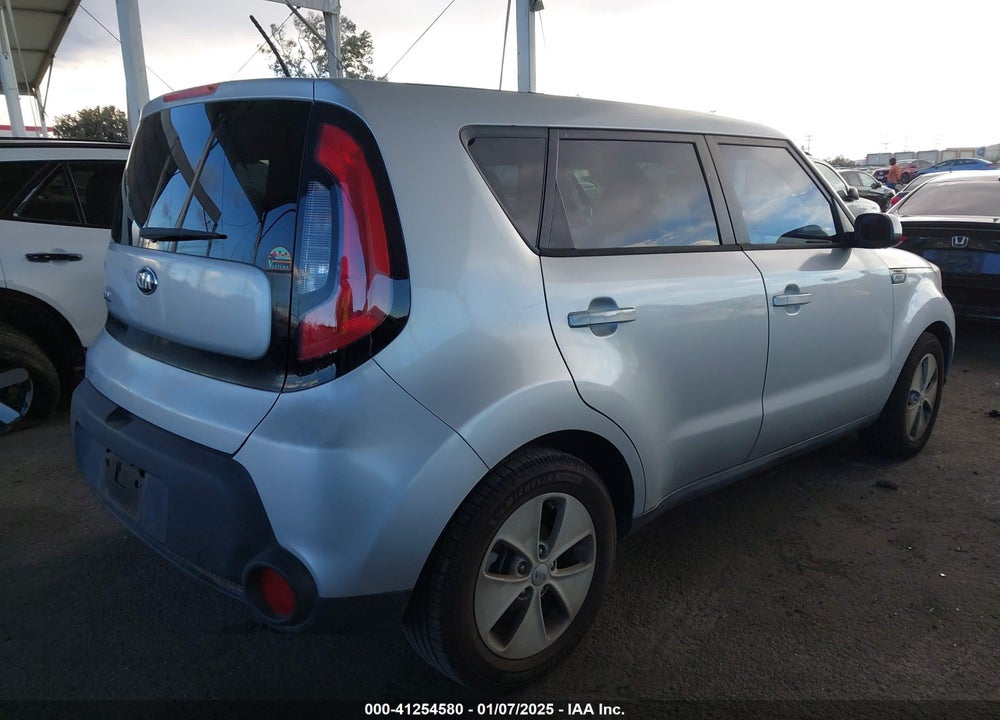 2015 KIA SOUL VIN: KNDJN2A25F7810516