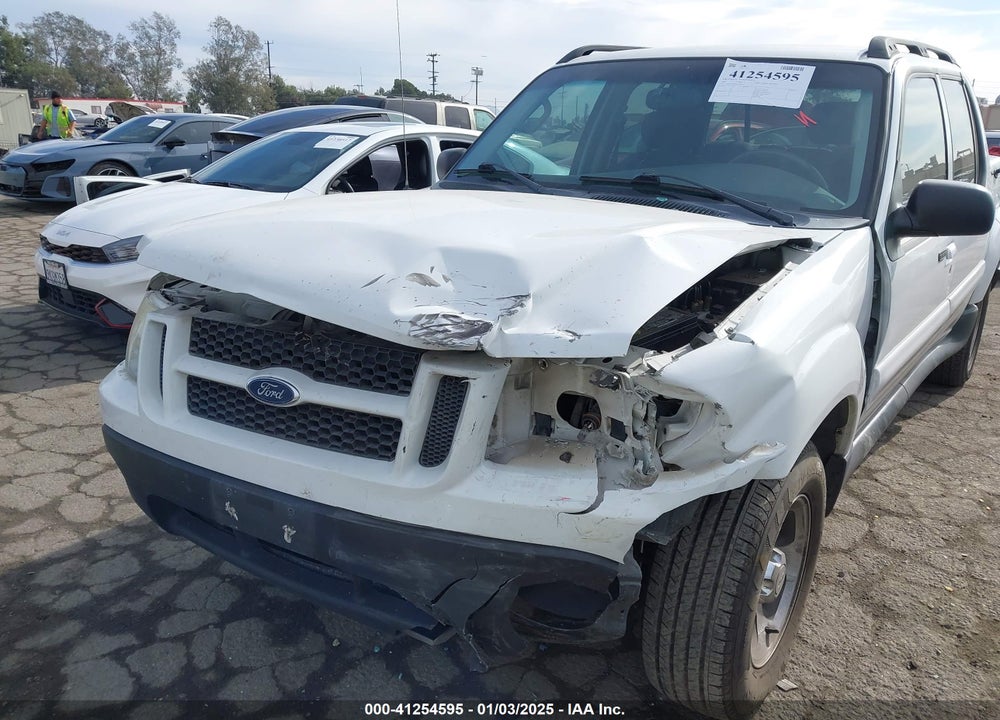 2005 FORD EXPLORER SPORT TRAC ADRENALIN/XLS/XLT VIN: 1FMZU67K85UA88815