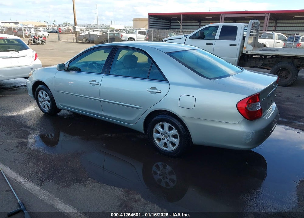 2004 TOYOTA CAMRY LE V6/XLE V6 VIN: JTDBF30K240155634