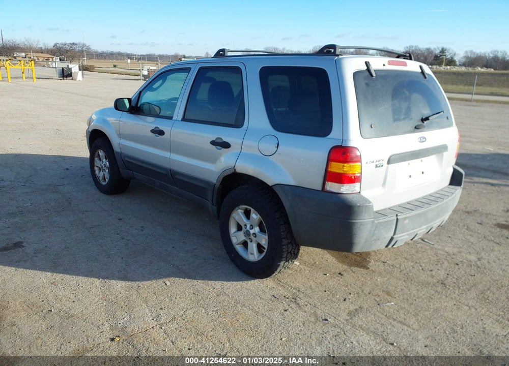 2005 FORD ESCAPE XLT VIN: 1FMYU03155DA02088